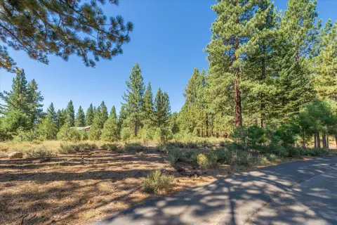 Residential Lot in Truckee, CA