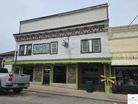 Mixed-Use Building With Living Quarters