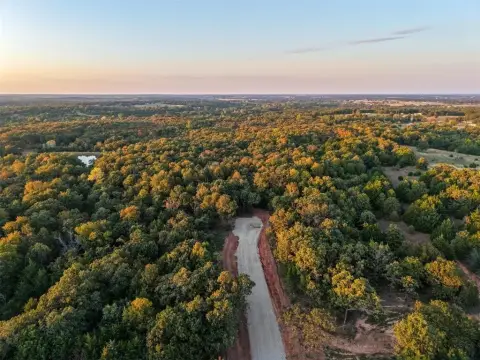 8.54 Acre Homesite in McLoud