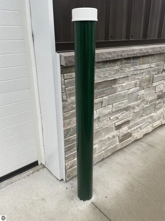 Picture 16