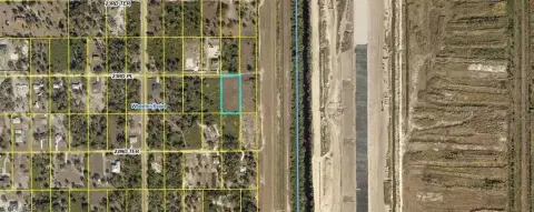 Residential Parcel in Rural LaBelle