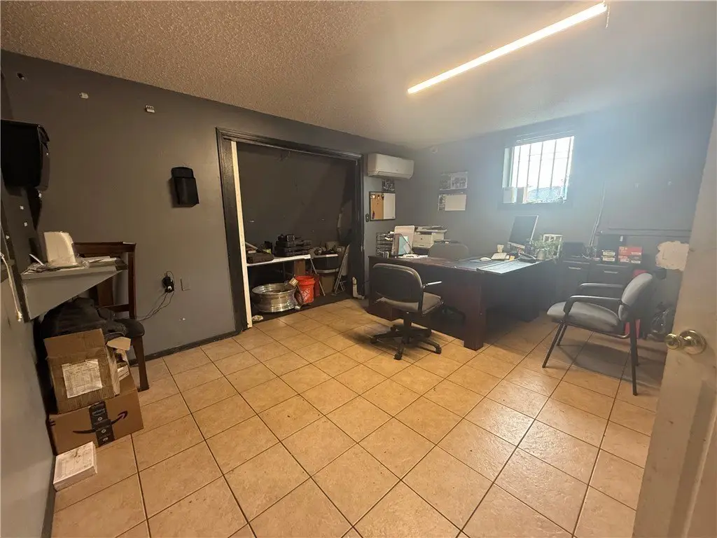 Picture 17