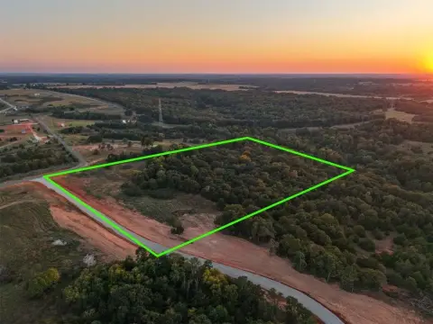 9.6 Acre Homesite in McLoud