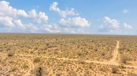 Expansive Land with Panoramic Views