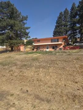 Duplex with Large Lot