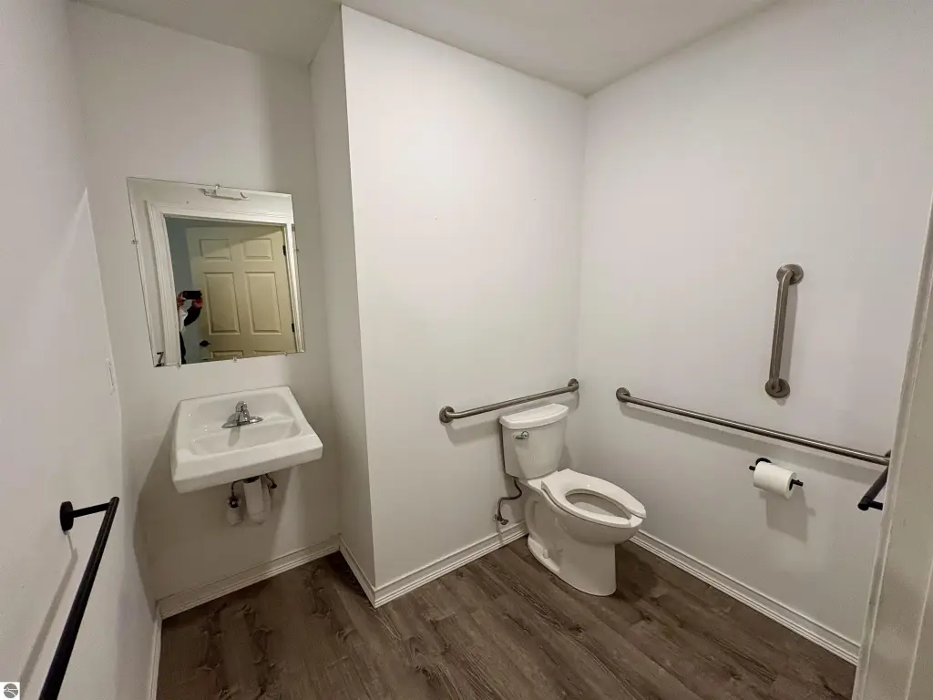 Picture 12
