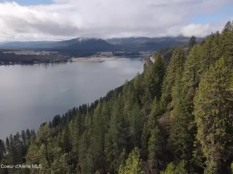 Priest River Waterfront Land