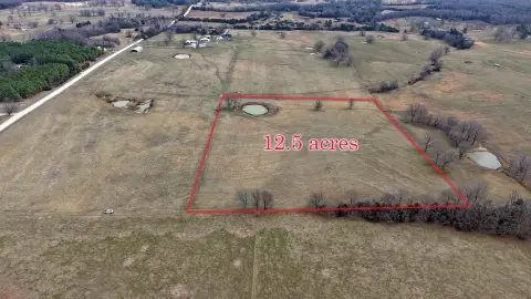 Versatile Acreage in Rural Setting