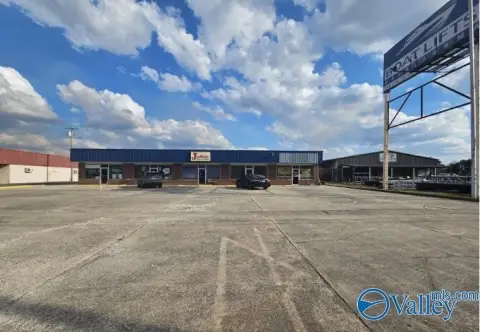 Strip Retail Plaza