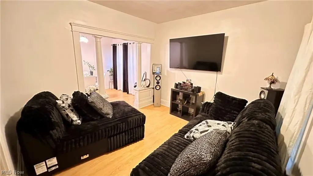 Picture 8