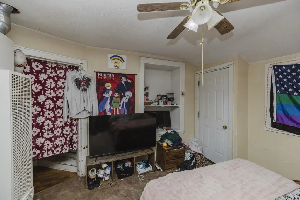 Picture 10