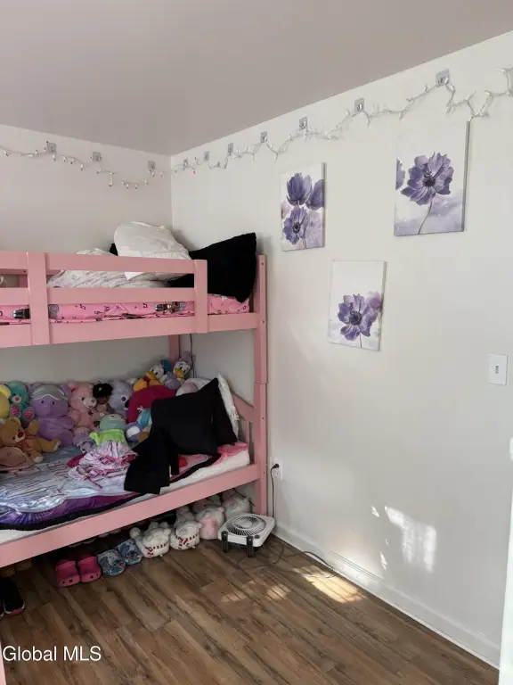 Picture 10