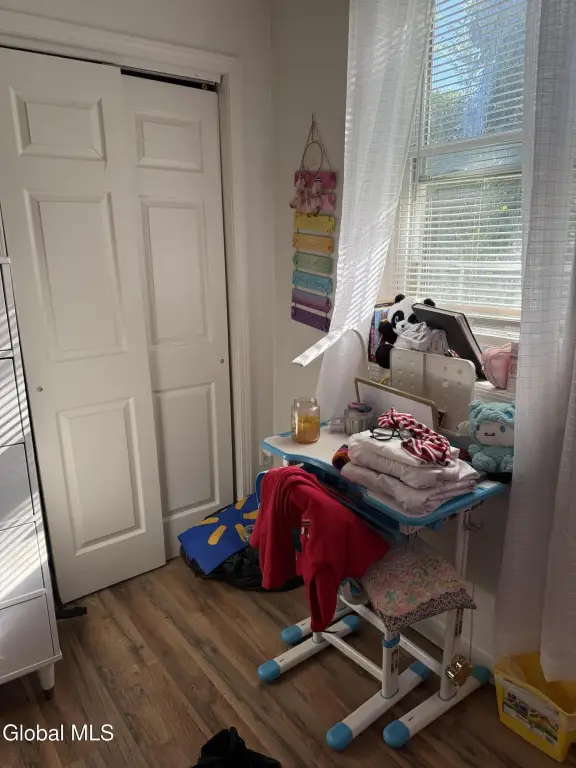 Picture 11