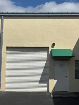Miami Warehouse Space Available