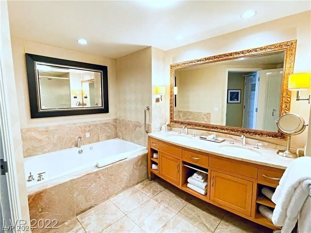 Picture 37