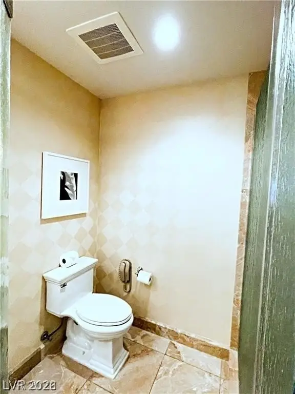 Picture 36