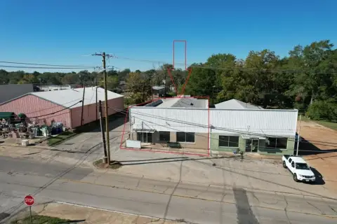 Downtown Crockett Commercial Building