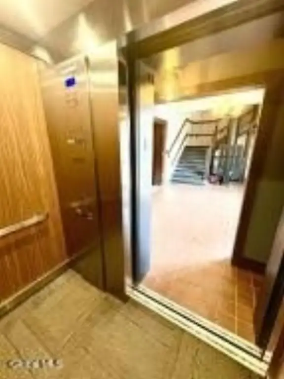 Picture 19