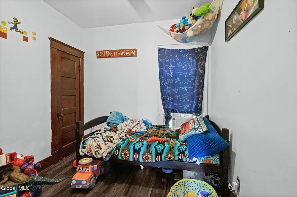 Picture 19