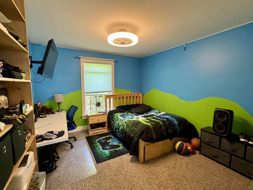 Picture 19