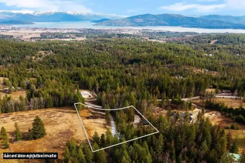 Ready-to-Build Land with Lake Views