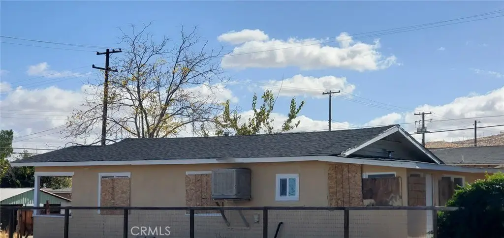303 2Nd Ave, Taft, CA 93268