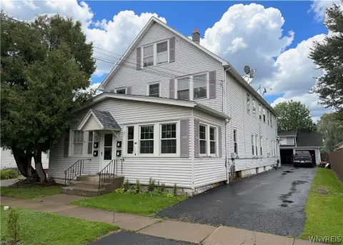Four-Unit Apartment Building