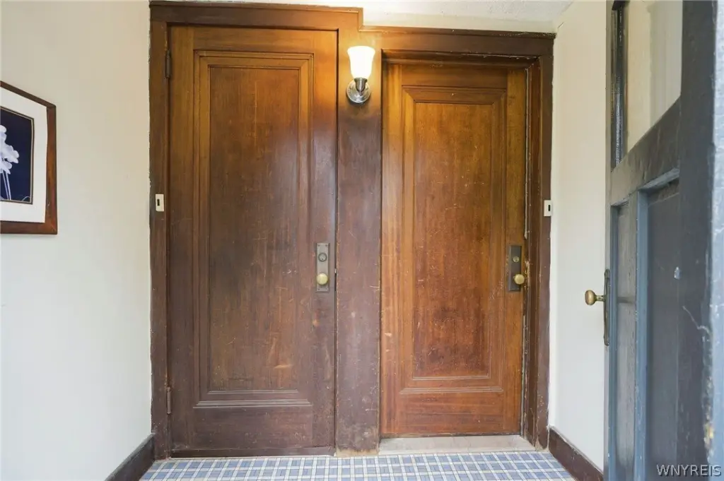 Picture 3