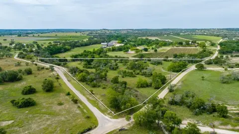 Fredericksburg Acreage with Vineyard Views