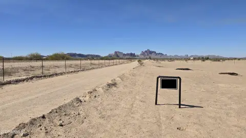 Tonopah Acre with Mountain Views