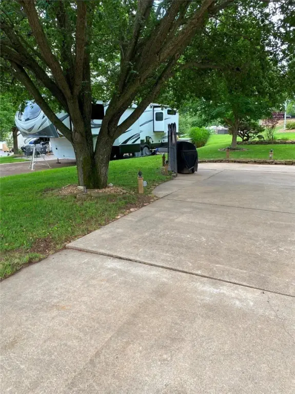 Picture 5