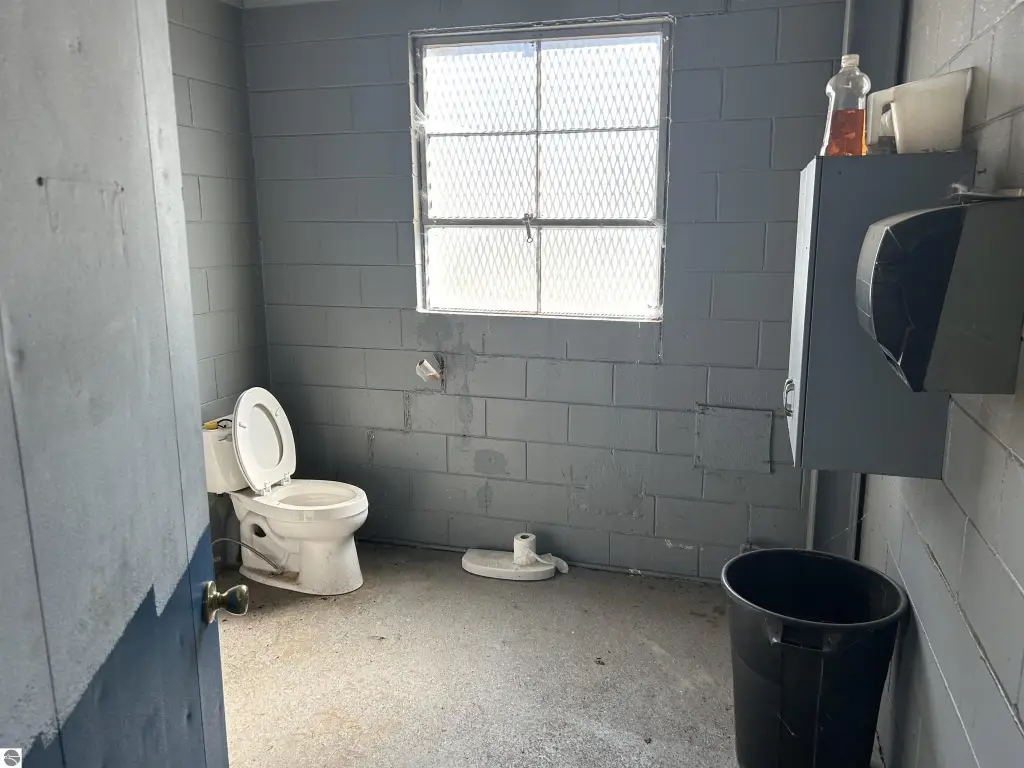 Picture 36