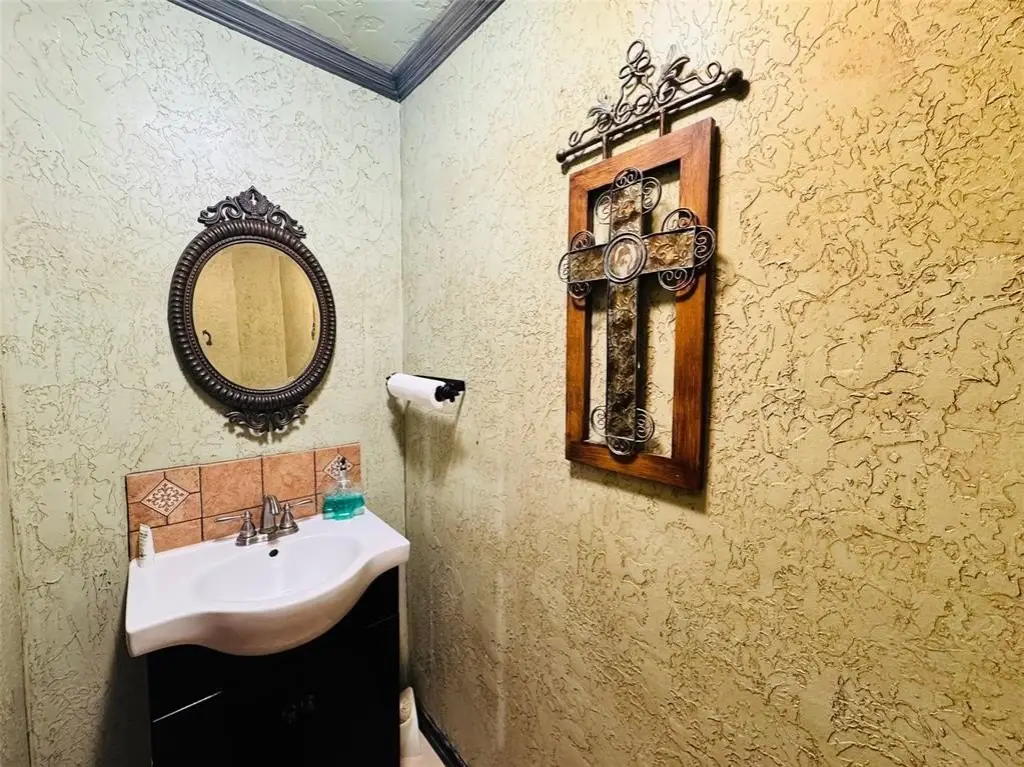 Picture 30
