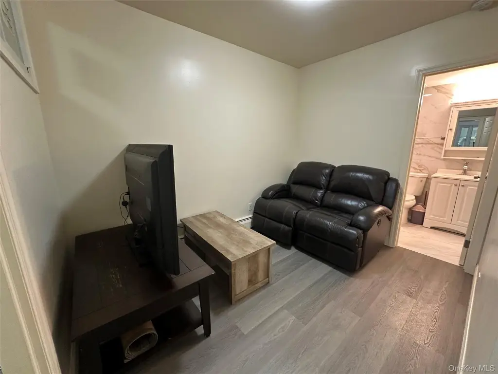 Picture 7