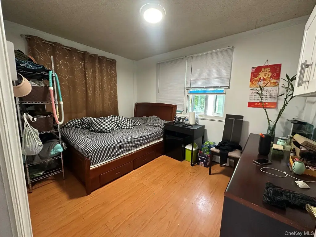 Picture 10
