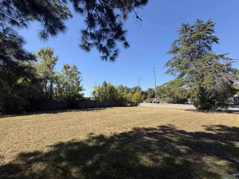 Commercial Land