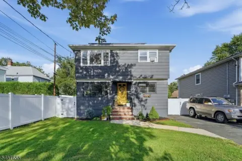 Duplex with Fenced Backyard