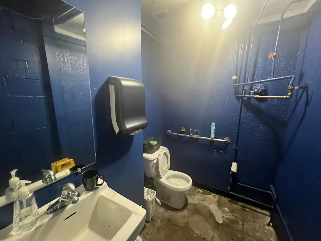 Picture 30