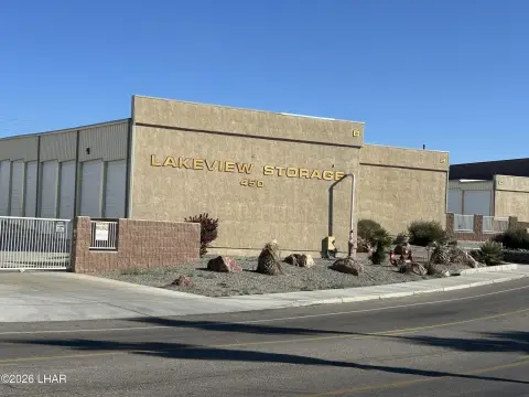 Storage Unit Near Windsor Launch