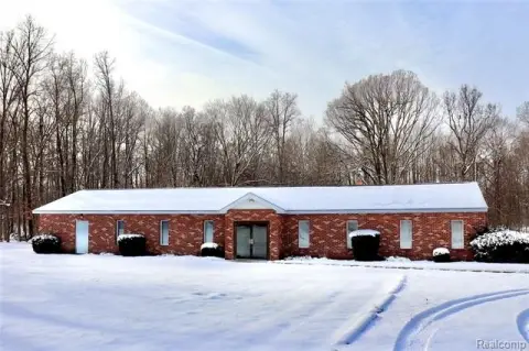 Swartz Creek Church and Residence