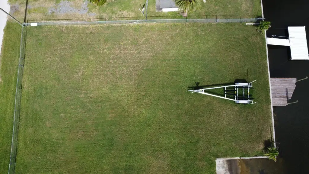 Picture 3
