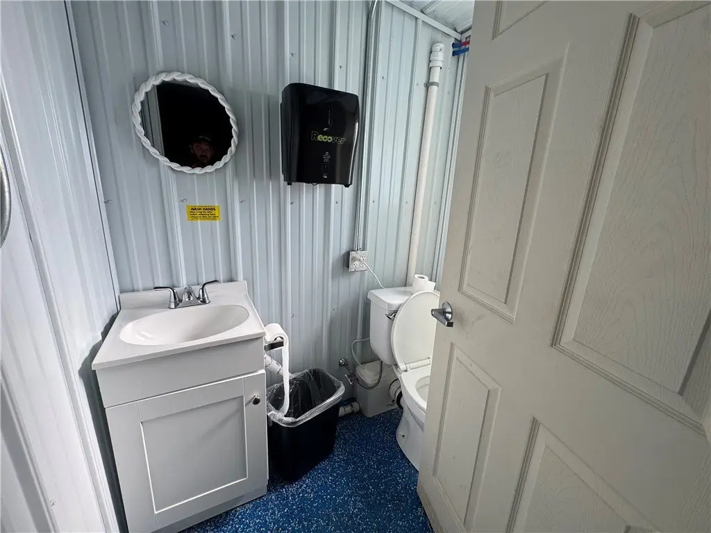 Picture 19