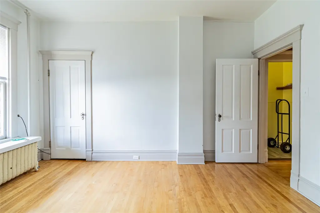 Picture 33