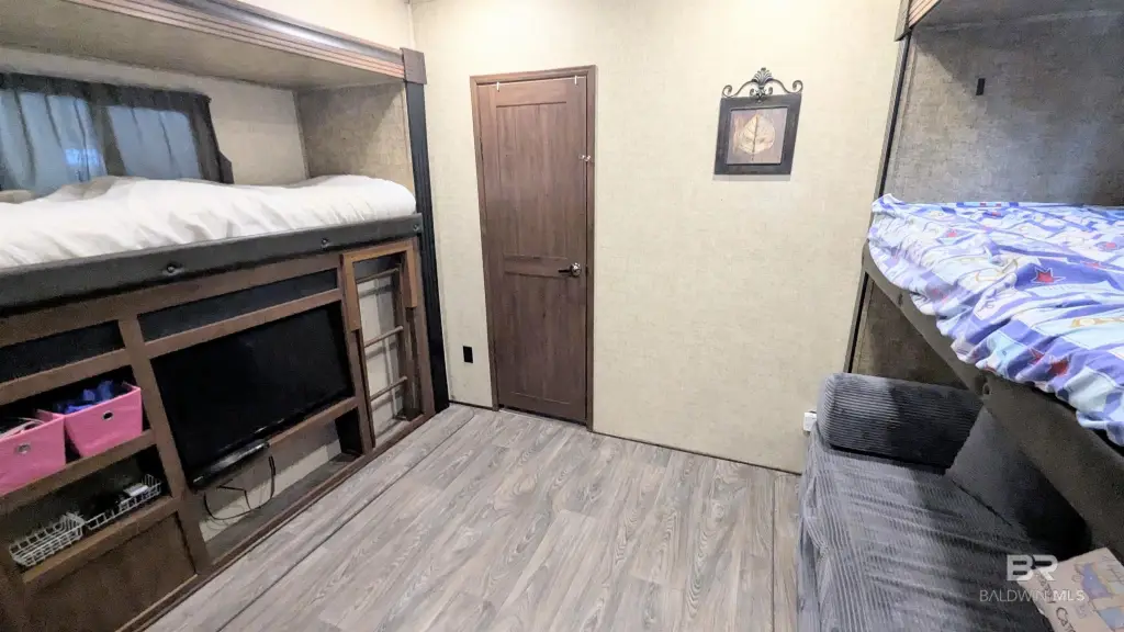 Picture 23
