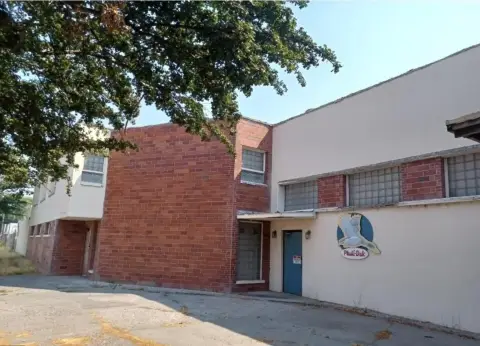 Klamath Falls Industrial Building