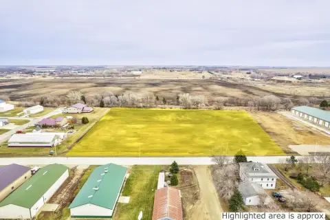 Milford, Iowa Commercial Land