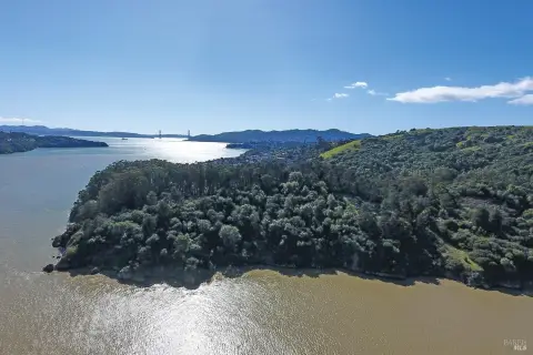 Waterfront Land Parcel in Tiburon
