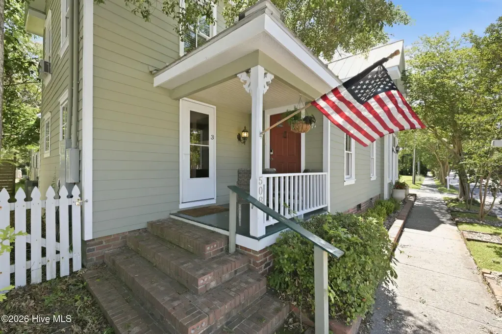 Picture 10