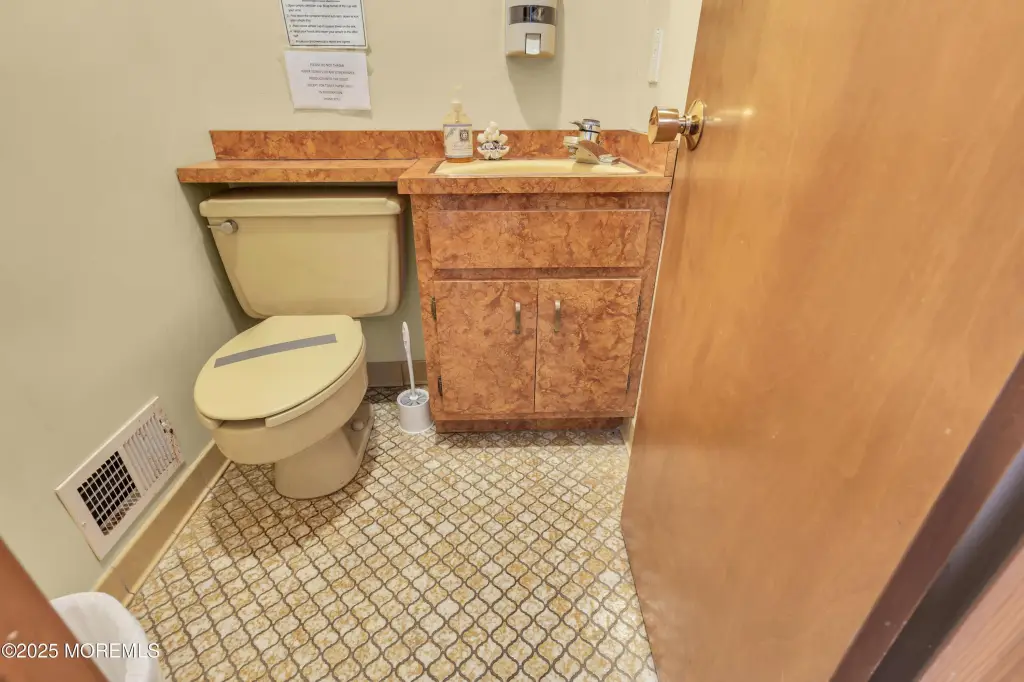 Picture 24