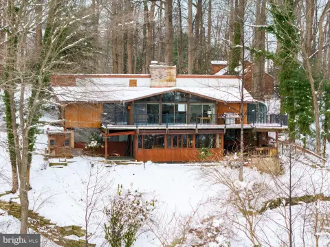 Sprawling Glenmoore Estate on 26 Acres